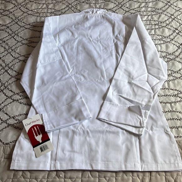 NWT ChefWorks White Chef Coat Culinary Arts Professional CookWare - Picture 4 of 5